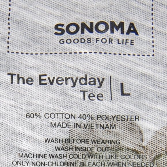 "The Everyday Tee", grey tee with olive and black flowers - Picture 6 of 6